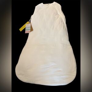 PurComfy White Baby Sleep Sack 2.5 TOG 6-15 Months